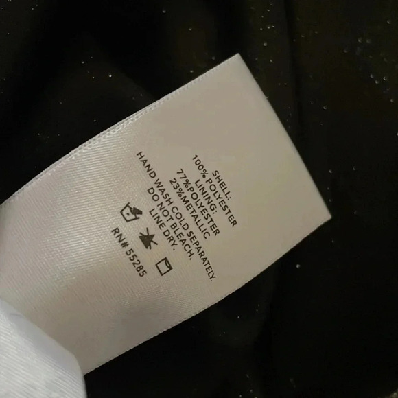 NEW ✨ EXPRESS Shine Tie Halter Neck Pleated Top Black and Gold Size X-Small - Picture 7 of 11